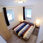 The Jungle And Гостевой дом 3*