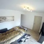 Гостевой дом The Jungle And 3*