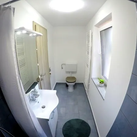 The Jungle And 3* Bled